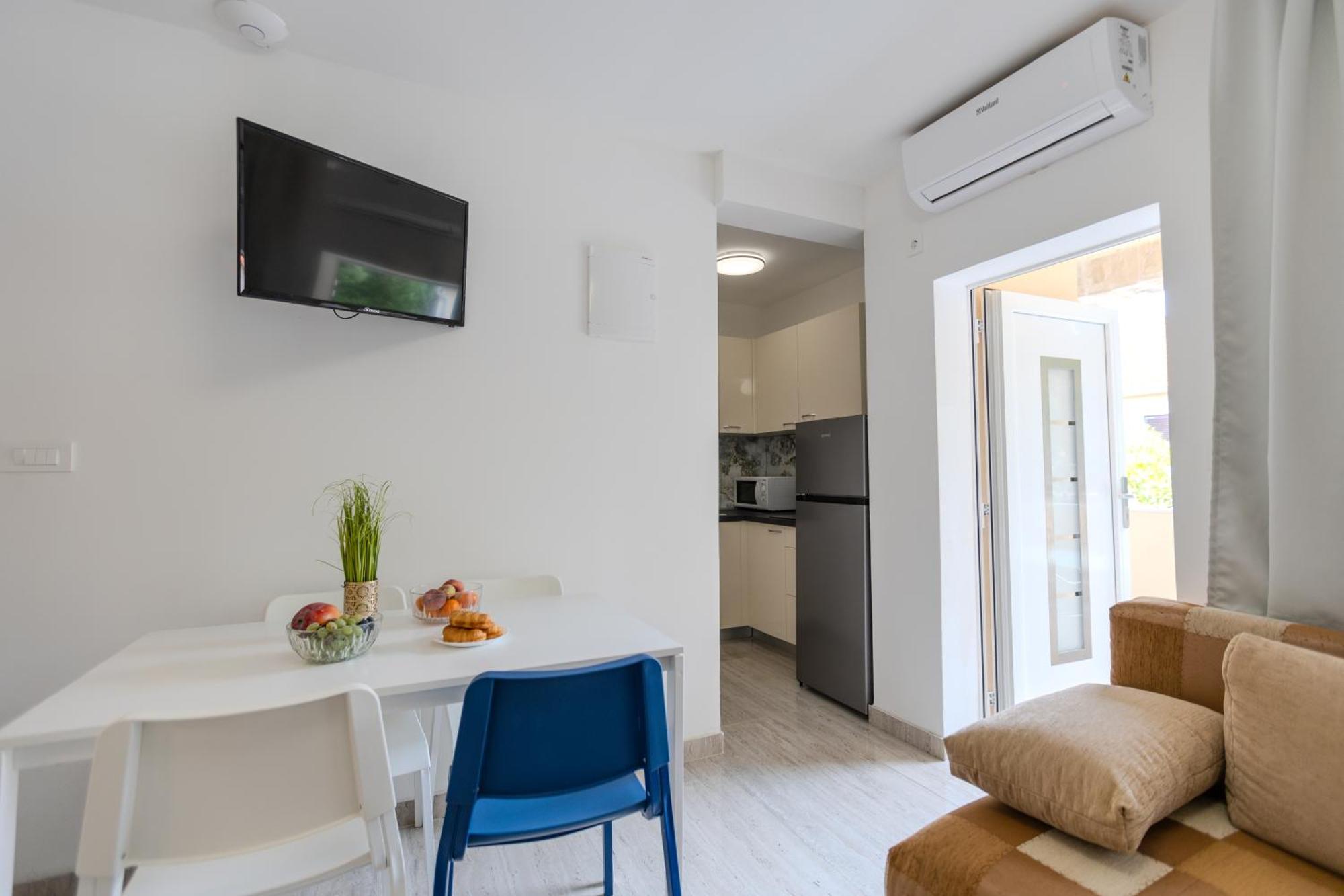 Apartments Lorena Privlaka  Exterior photo