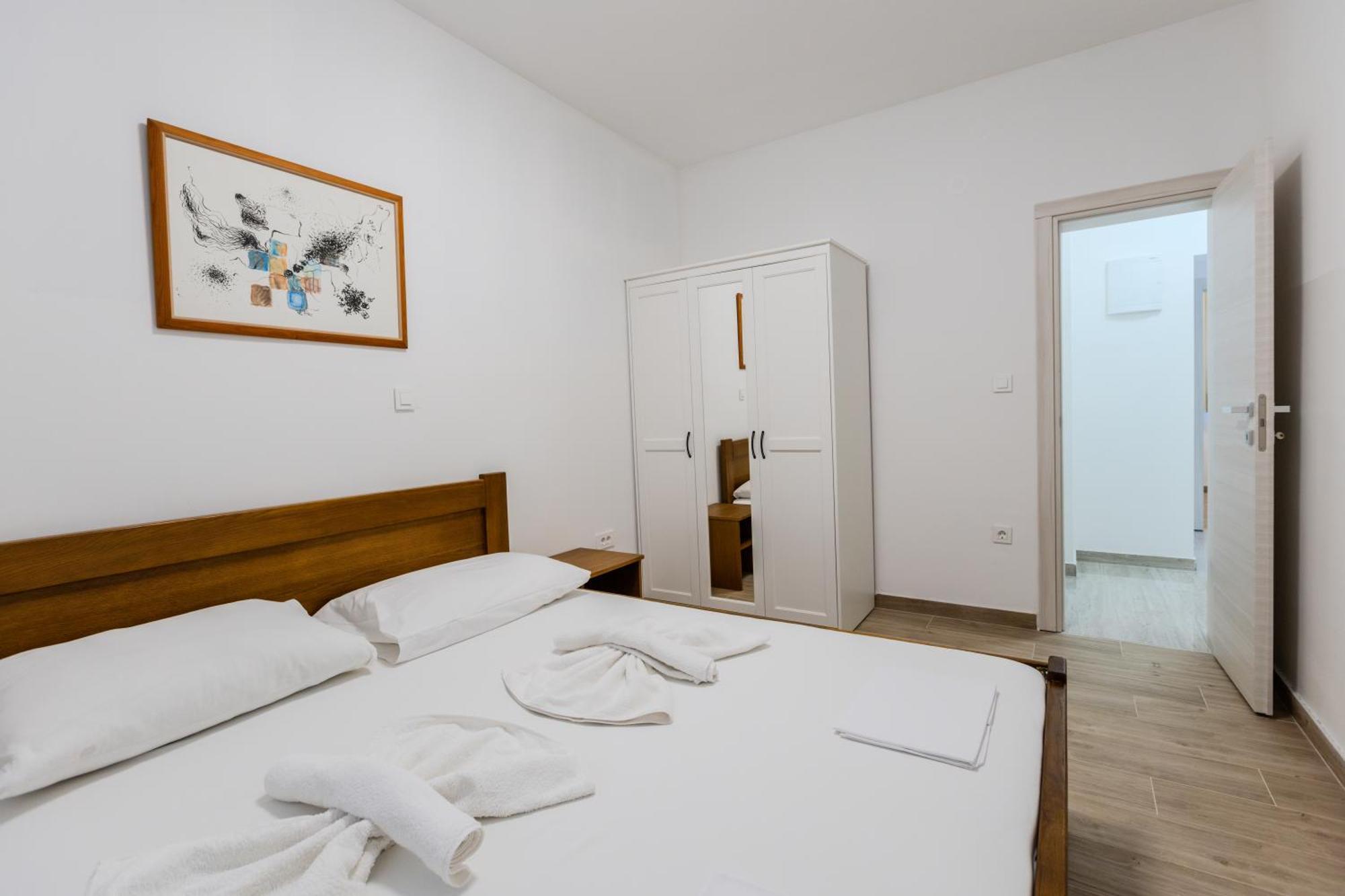Apartments Lorena Privlaka  Exterior photo